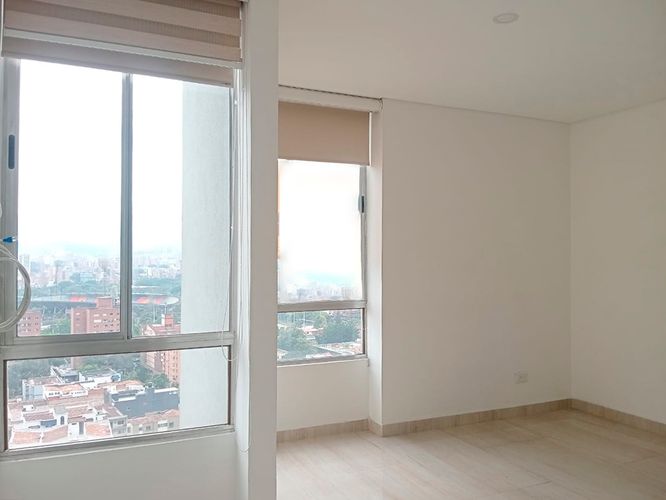 Apartamento de 3 alcobas en arriendo en Laureles, Medellín, 106 m² · foto 12 de 20