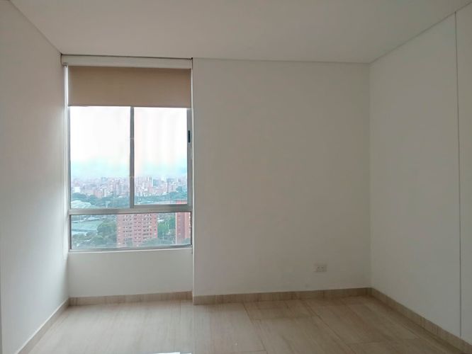 Apartamento de 3 alcobas en arriendo en Laureles, Medellín, 106 m² · foto 14 de 20