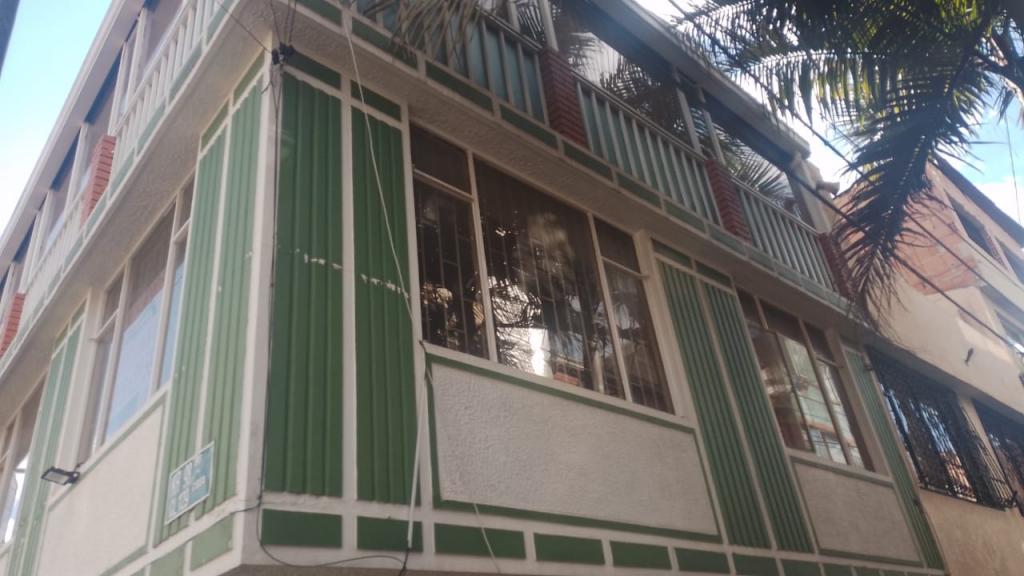 Casa en venta en Aures, Bogotá · foto 2 de 6