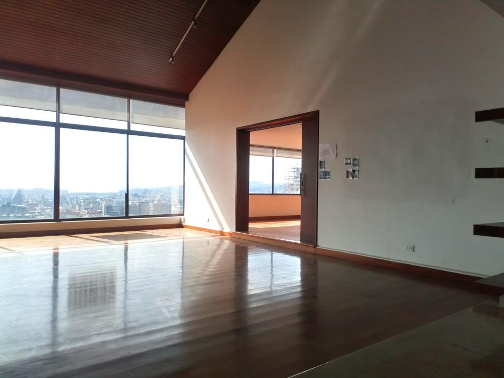 Apartamento en venta en Chico Norte, Bogotá · foto 6 de 24