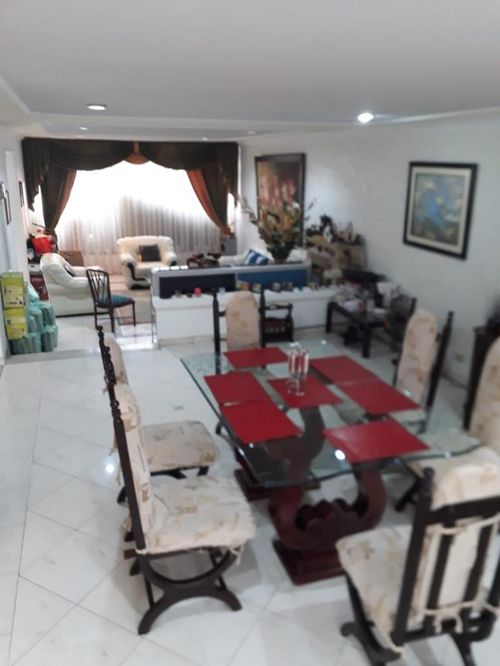 Casa de 4 alcobas en venta en La Florida, Bogotá, 268 m² · foto 3 de 21