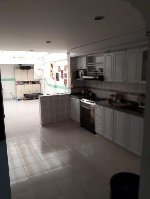 Casa de 4 alcobas en venta en La Florida, Bogotá, 268 m² · foto 8 de 21