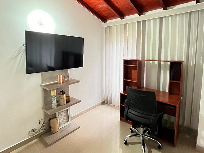 Casa de 3 alcobas en venta en El Poblado, Medellín, 73 m² · foto 5 de 16