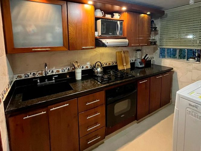 Casa de 3 alcobas en venta en El Poblado, Medellín, 73 m² · foto 6 de 16