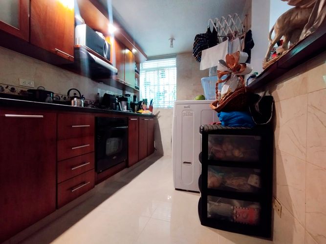 Casa de 3 alcobas en venta en El Poblado, Medellín, 73 m² · foto 7 de 16
