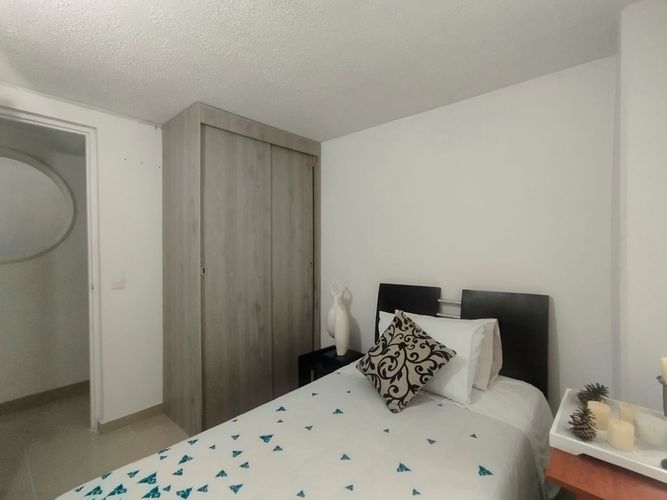 Casa de 3 alcobas en venta en El Poblado, Medellín, 73 m² · foto 12 de 16