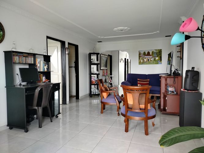Edificio en venta en Ulpiano Lloreda, Cali, 596 m² · foto 4 de 24