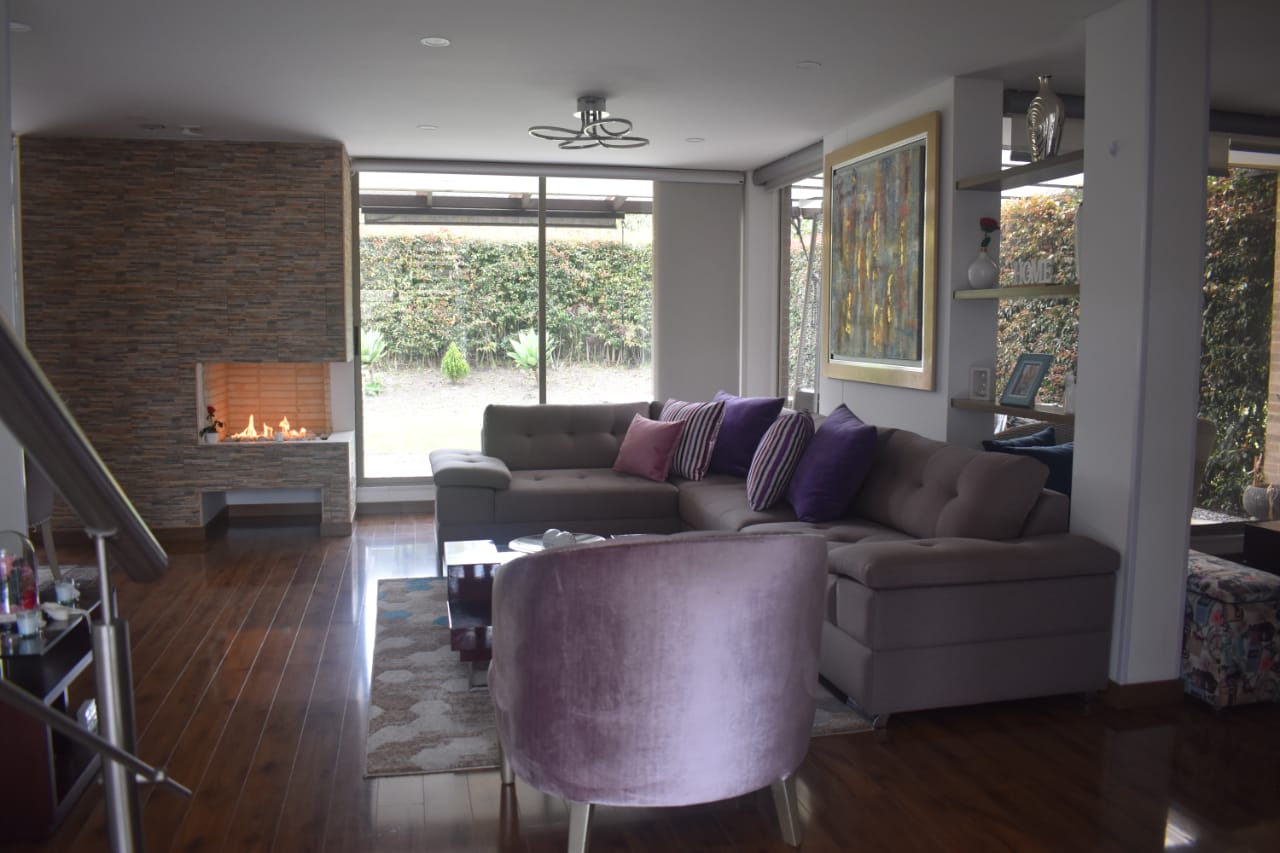 Casa en venta en Vda Canelon, Cajicá · foto 2 de 22