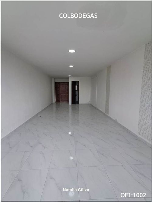 Oficina en venta en Sector Lago Uribe, Pereira, 37 m² · foto 3 de 4