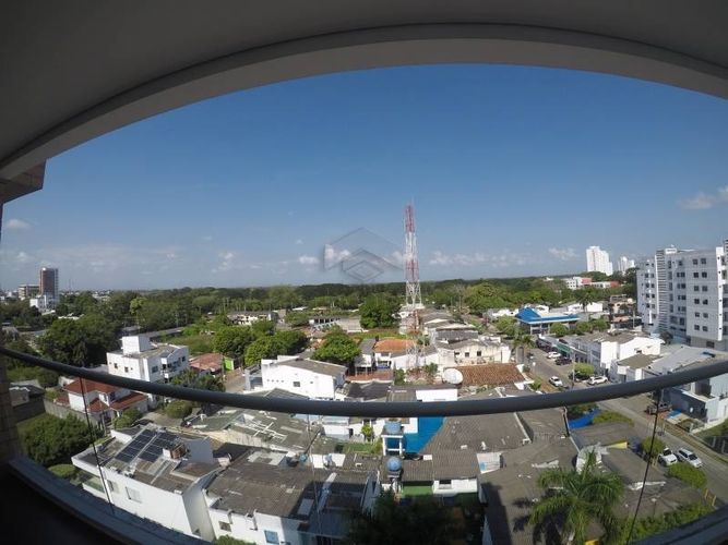 Apartamento en venta en Urb. Vallejo, Montería, 152 m² · foto 2 de 18