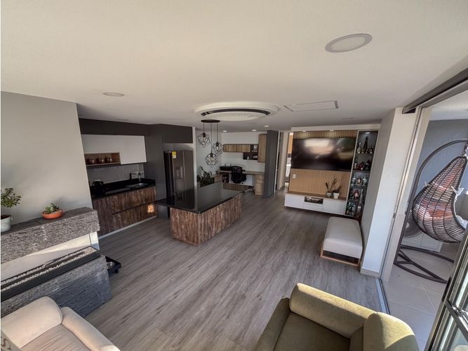 Apartamento de 3 alcobas en venta en Bucaros, Bello, 99 m² · foto 4 de 14