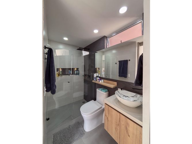 Apartamento de 3 alcobas en venta en Bucaros, Bello, 99 m² · foto 8 de 14