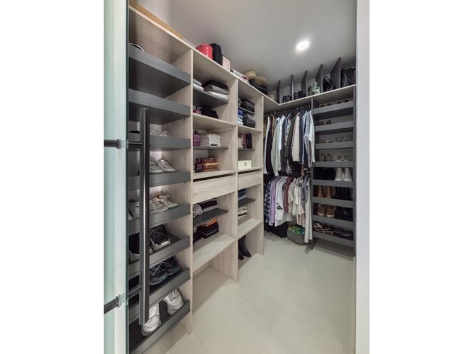 Apartamento de 3 alcobas en venta en Bucaros, Bello, 99 m² · foto 10 de 14