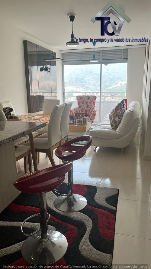 Apartamento de 3 alcobas en venta en Hsd. San Antonio De Carrizal, Girón, 66 m² · foto 3 de 5