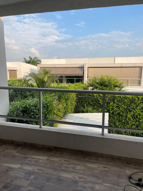 Casa de 3 alcobas en venta en Cr. Los Naranjos, Jamundí, 258 m² · foto 6 de 24