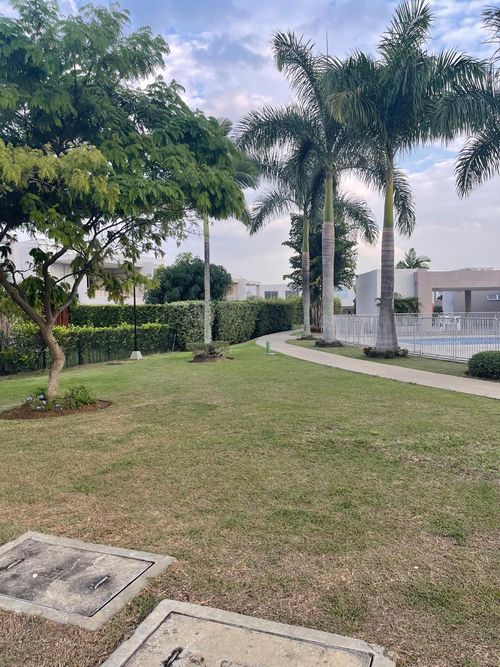 Casa de 3 alcobas en venta en Cr. Los Naranjos, Jamundí, 258 m² · foto 24 de 24