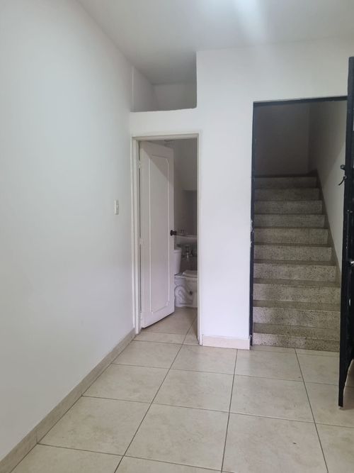 Casa de 5 alcobas en venta en Miraflores, Cali, 500 m² · foto 13 de 19