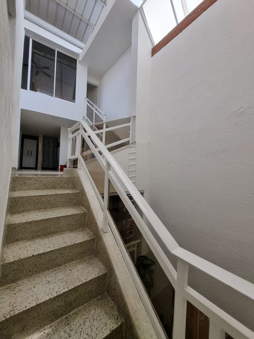 Casa de 5 alcobas en venta en Miraflores, Cali, 500 m² · foto 16 de 19