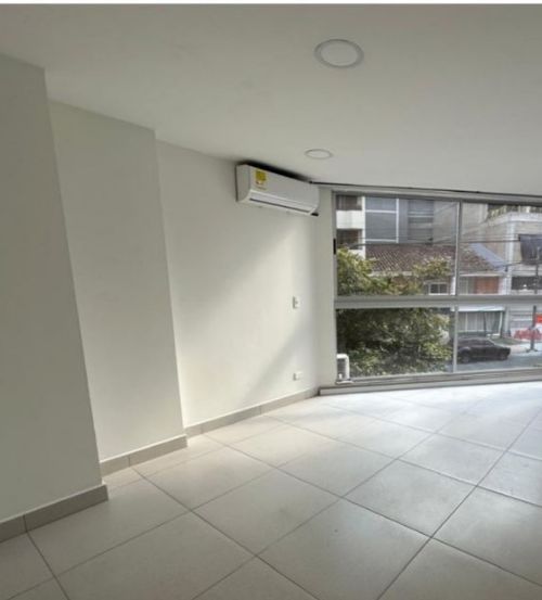 Oficina en venta en Laureles, Medellín, 25 m² · foto 3 de 20