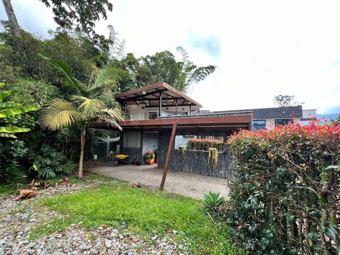 Casa de 2 alcobas en venta en El Tambo, La Ceja, 240 m² · foto 23 de 24