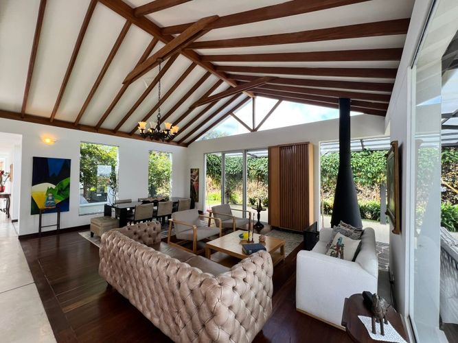 Casa de 3 alcobas en venta en La Ceja, 280 m² · foto 5 de 24