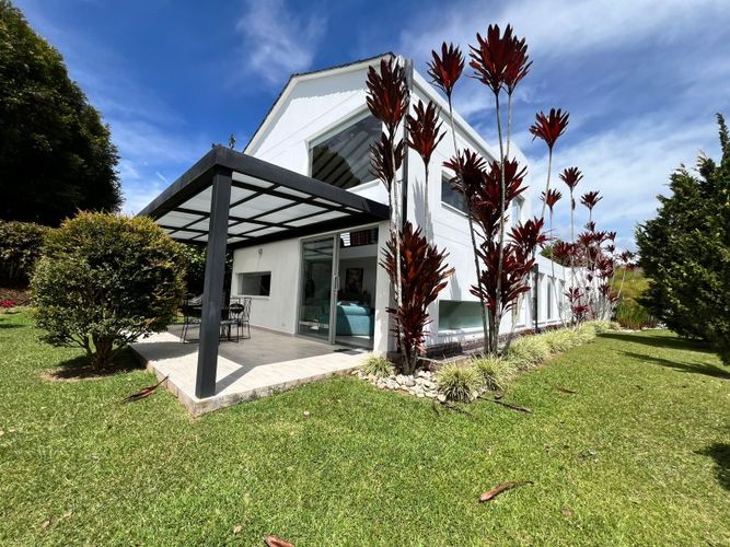 Casa de 3 alcobas en venta en La Ceja, 280 m² · foto 18 de 24