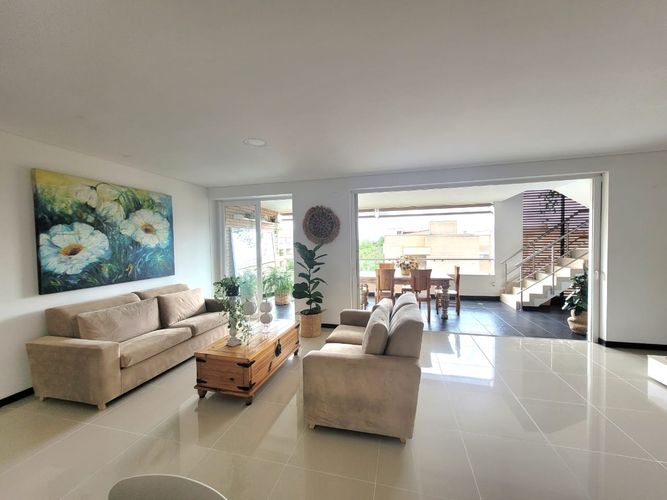 Apartamento de 3 alcobas en venta en Pance Alto, Cali, 192 m² · foto 4 de 24
