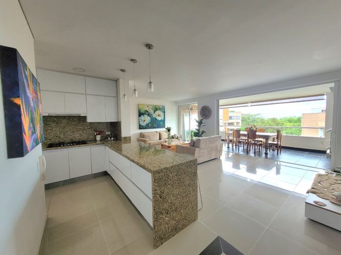 Apartamento de 3 alcobas en venta en Pance Alto, Cali, 192 m² · foto 7 de 24