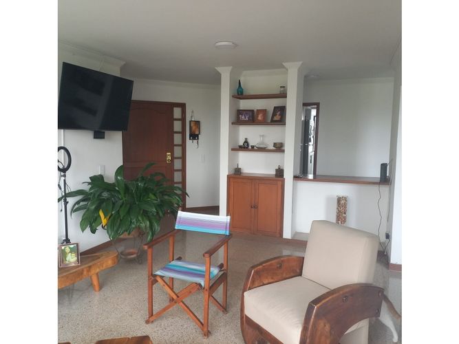 Apartamento de 3 alcobas en venta en Chipichape, Cali, 127 m² · foto 6 de 8