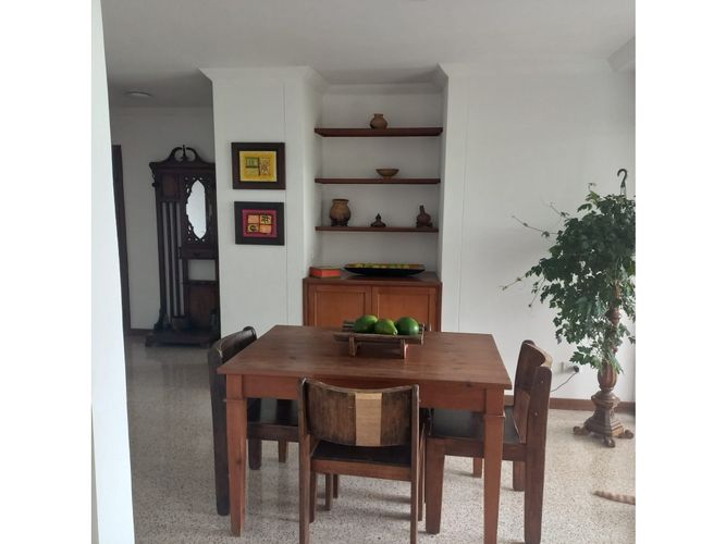 Apartamento de 3 alcobas en venta en Chipichape, Cali, 127 m² · foto 7 de 8