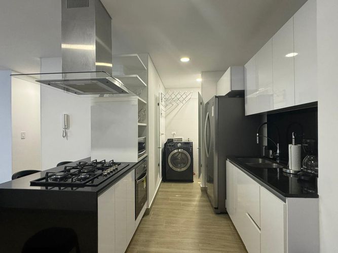 Apartamento de 3 alcobas en venta en Picaleña Y Mirolindo, Ibagué, 95 m² · foto 5 de 24