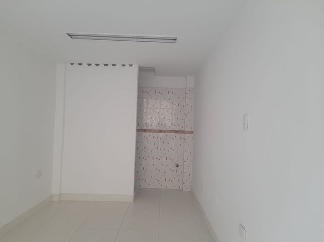 Local en arriendo en Garcia Rovira, Bucaramanga, 18 m² · foto 3 de 4