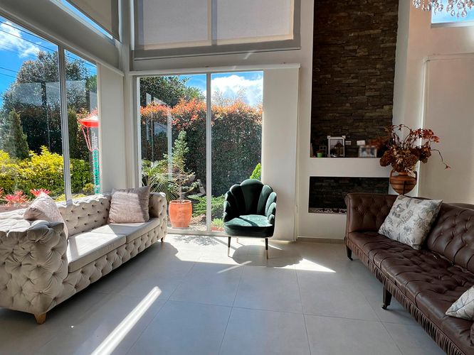 Casa de 4 alcobas en venta en Chipre, Rionegro, 355 m² · foto 3 de 15