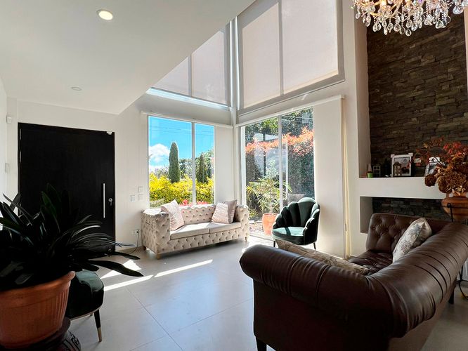 Casa de 4 alcobas en venta en Chipre, Rionegro, 355 m² · foto 4 de 15
