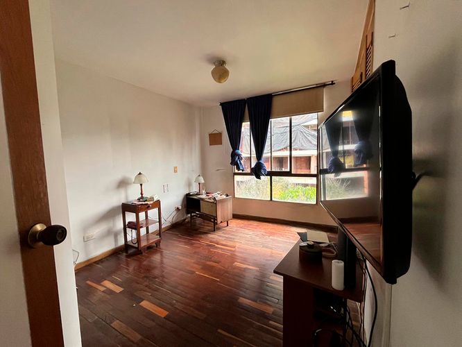 Apartamento de 2 alcobas en venta en El Poblado, Medellín, 100 m² · foto 3 de 14