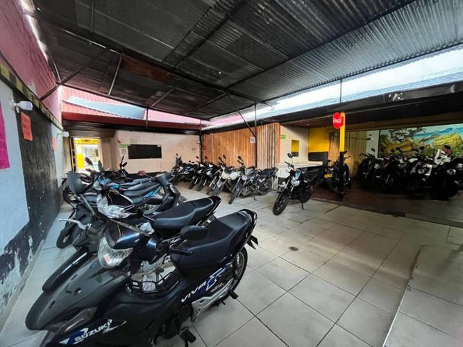 Local en venta en Centro, Neiva, 421 m² · foto 4 de 5