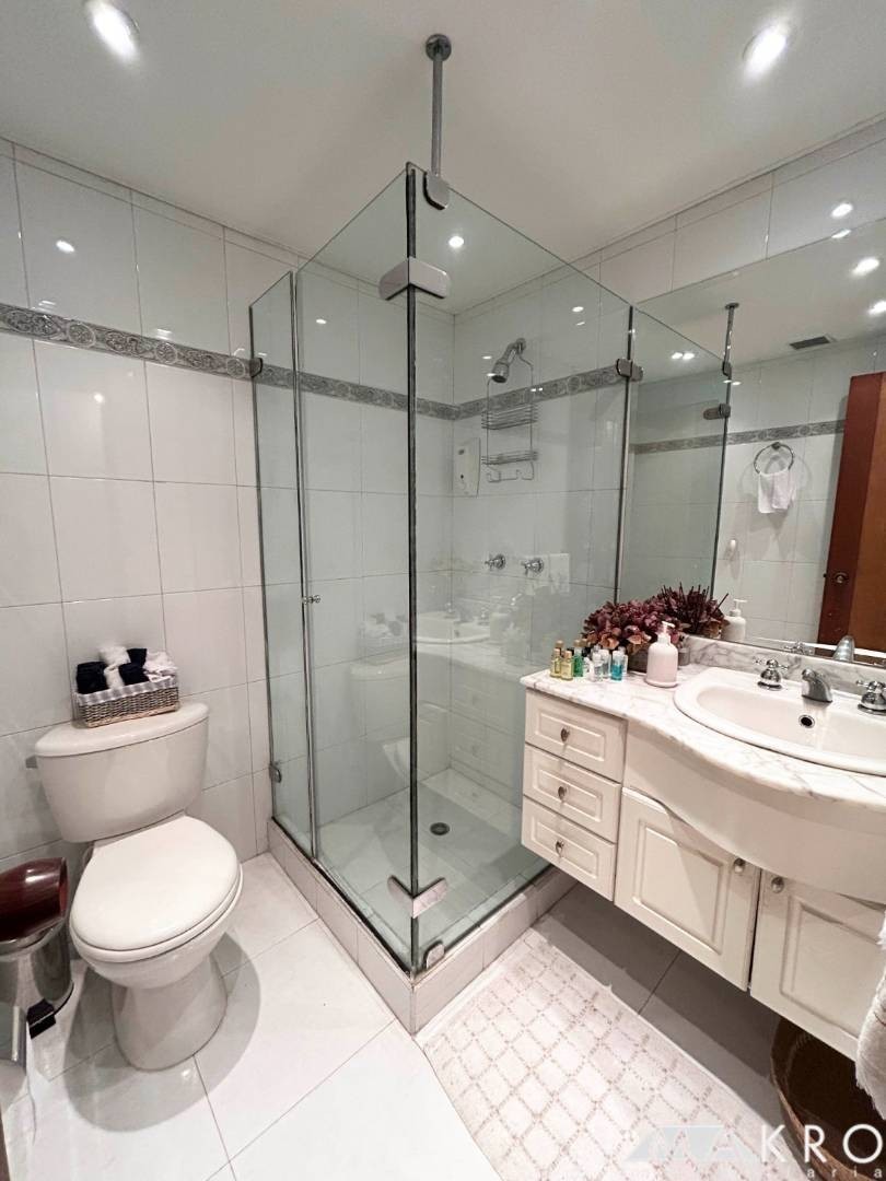 Apartamento en venta en Santa Barbara Central, Bogotá · foto 12 de 20