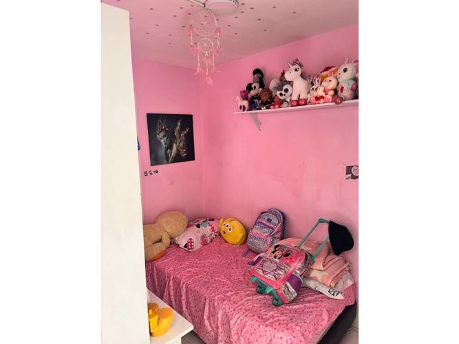 Casa de 6 alcobas en venta en Laureles, Medellín, 237 m² · foto 8 de 14