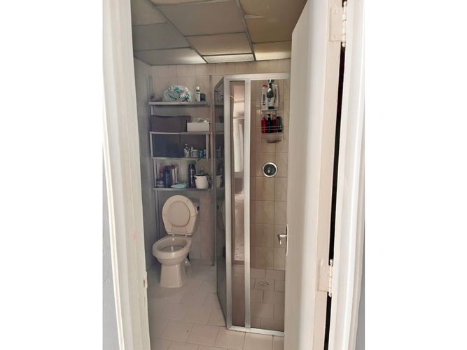 Casa de 6 alcobas en venta en Laureles, Medellín, 237 m² · foto 14 de 14