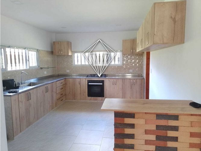 Casa de 4 alcobas en venta en El Carmen De Viboral, El Carmen de Viboral, 410 m² · foto 10 de 24
