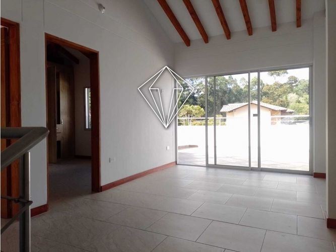 Casa de 4 alcobas en venta en El Carmen De Viboral, El Carmen de Viboral, 410 m² · foto 19 de 24