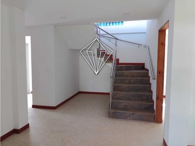Casa de 4 alcobas en venta en El Carmen De Viboral, El Carmen de Viboral, 410 m² · foto 22 de 24