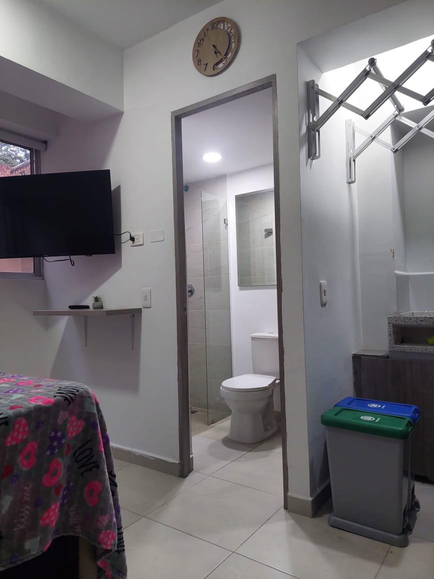 Apartamento en venta en La Candelaria, Medellín · foto 3 de 18