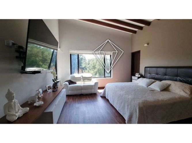 Finca en venta en Guamito, La Ceja, 330 m² · foto 5 de 10