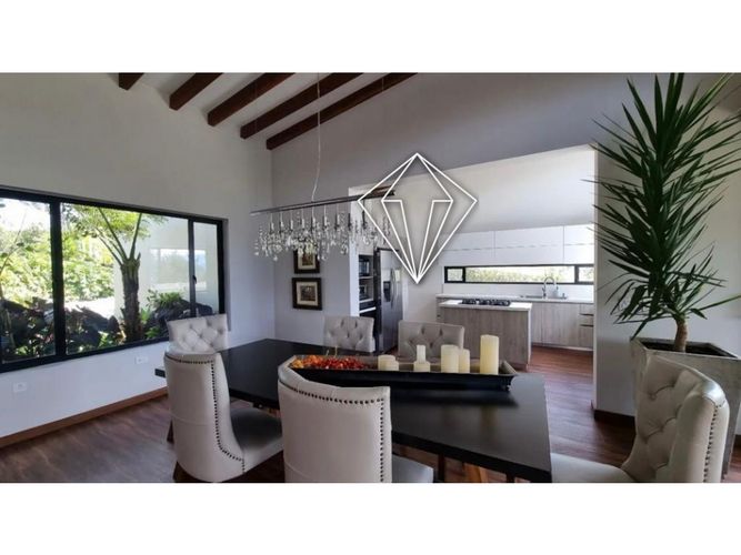 Finca en venta en Guamito, La Ceja, 330 m² · foto 9 de 10