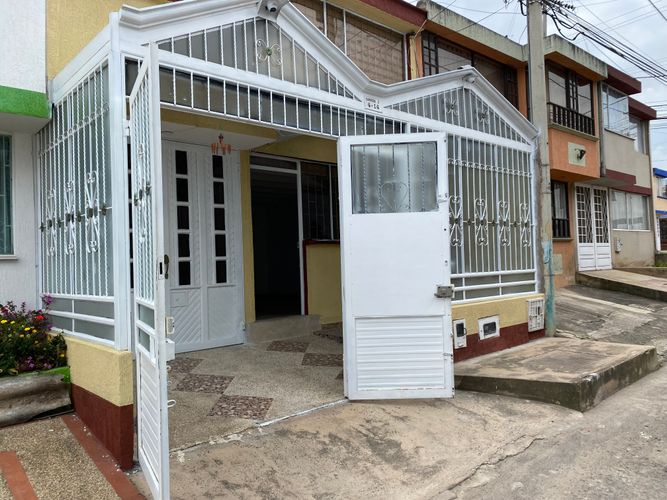 Casa de 5 alcobas en venta en Tunja, Tunja, 120 m² · foto 13 de 13