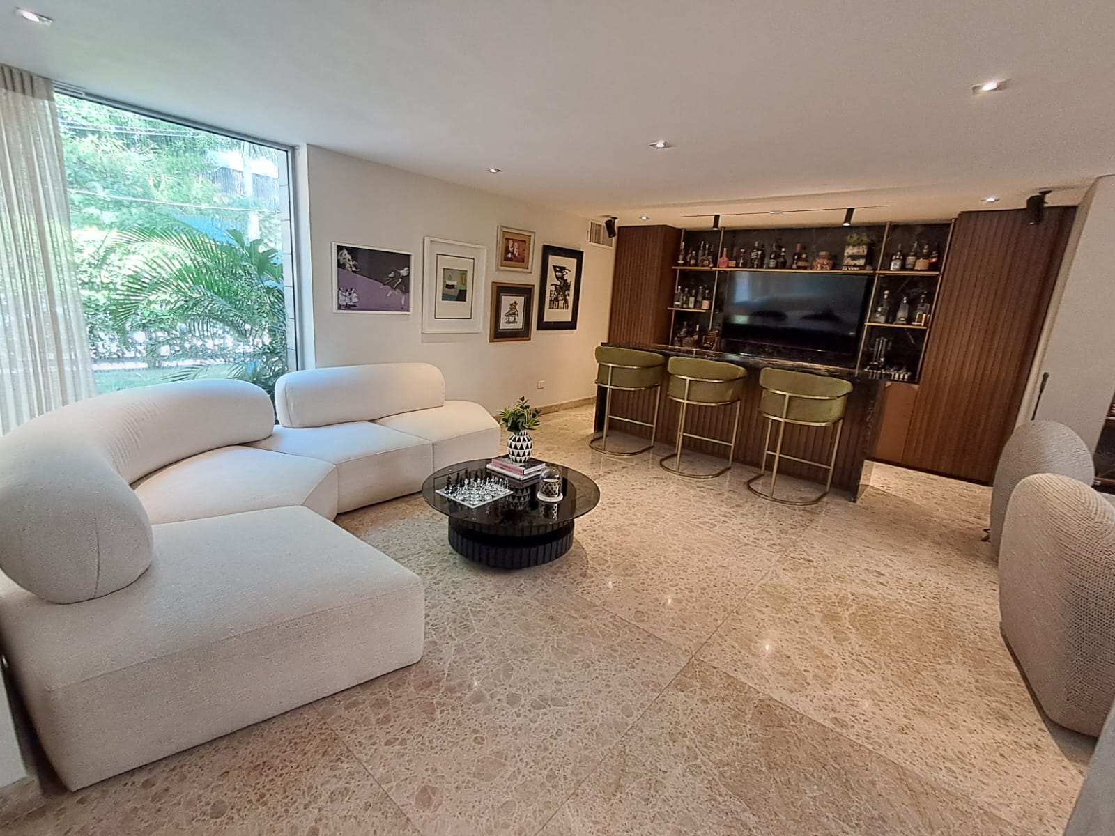 Casa en venta en Altos De Riomar, Barranquilla · foto 2 de 24