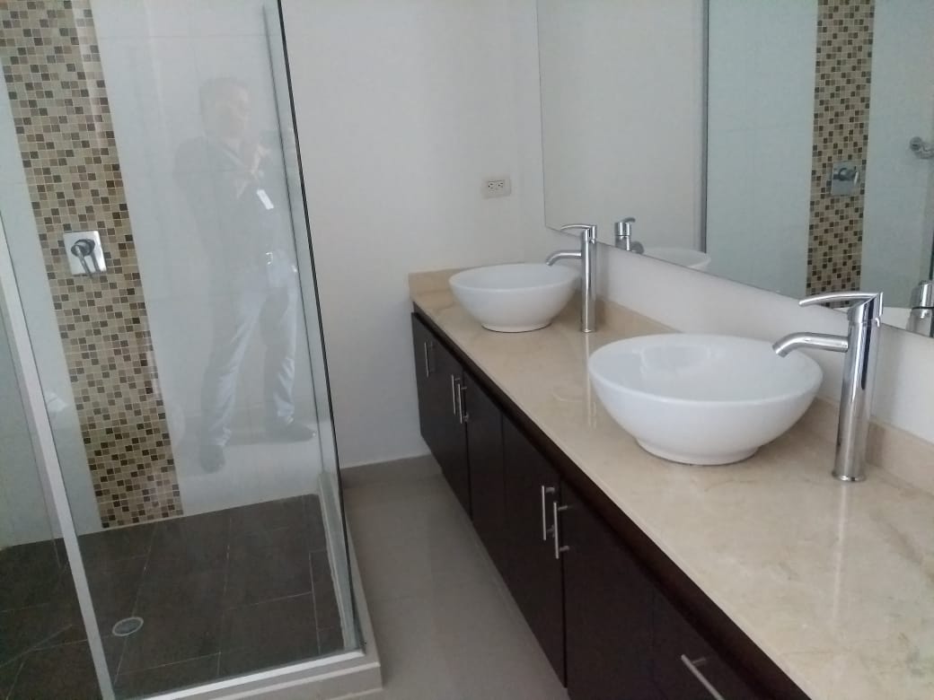 Apartamento en venta en Riomar, Barranquilla · foto 9 de 24
