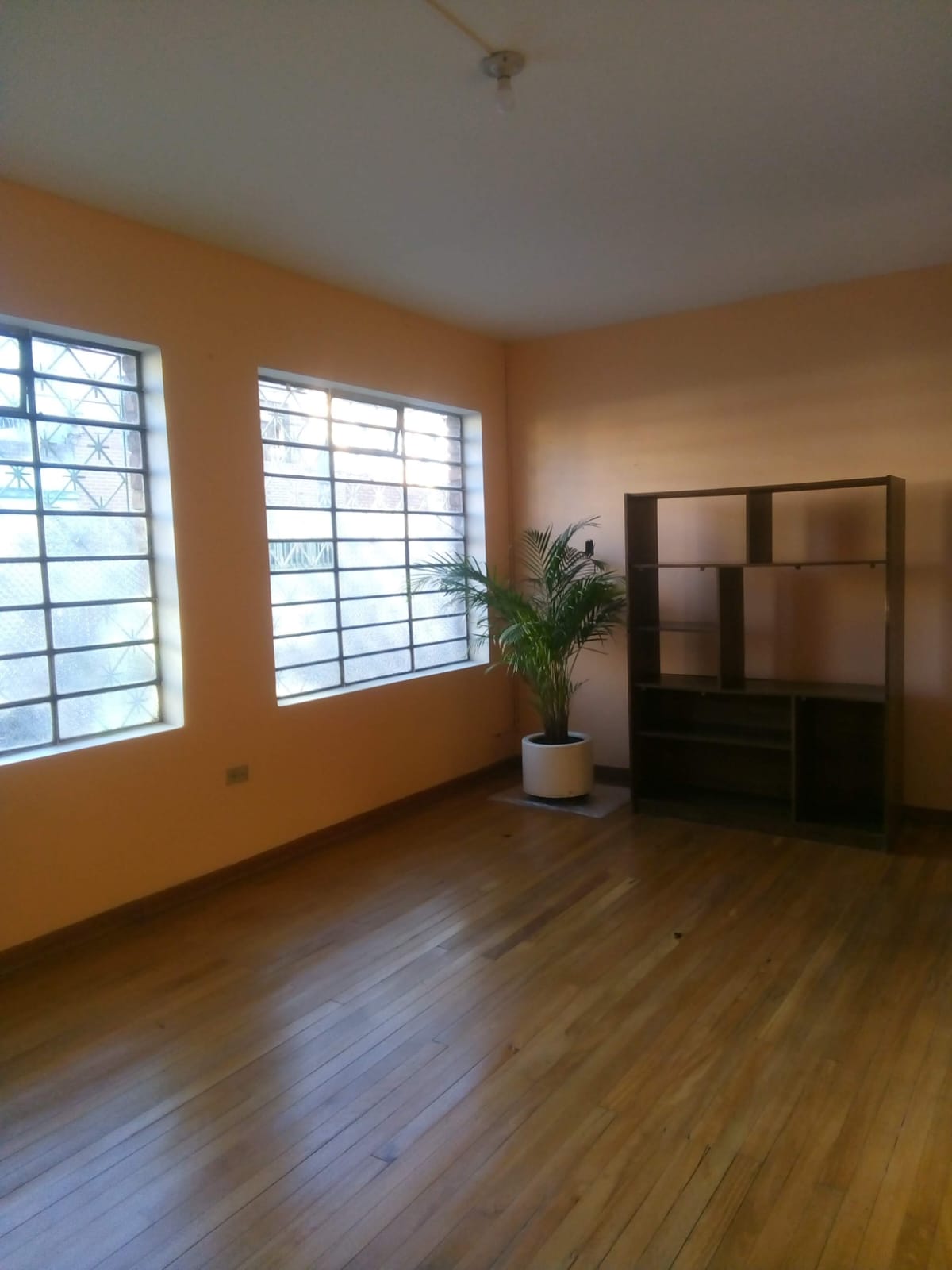 Casa en venta en Samper Mendoza, Bogotá · foto 6 de 11