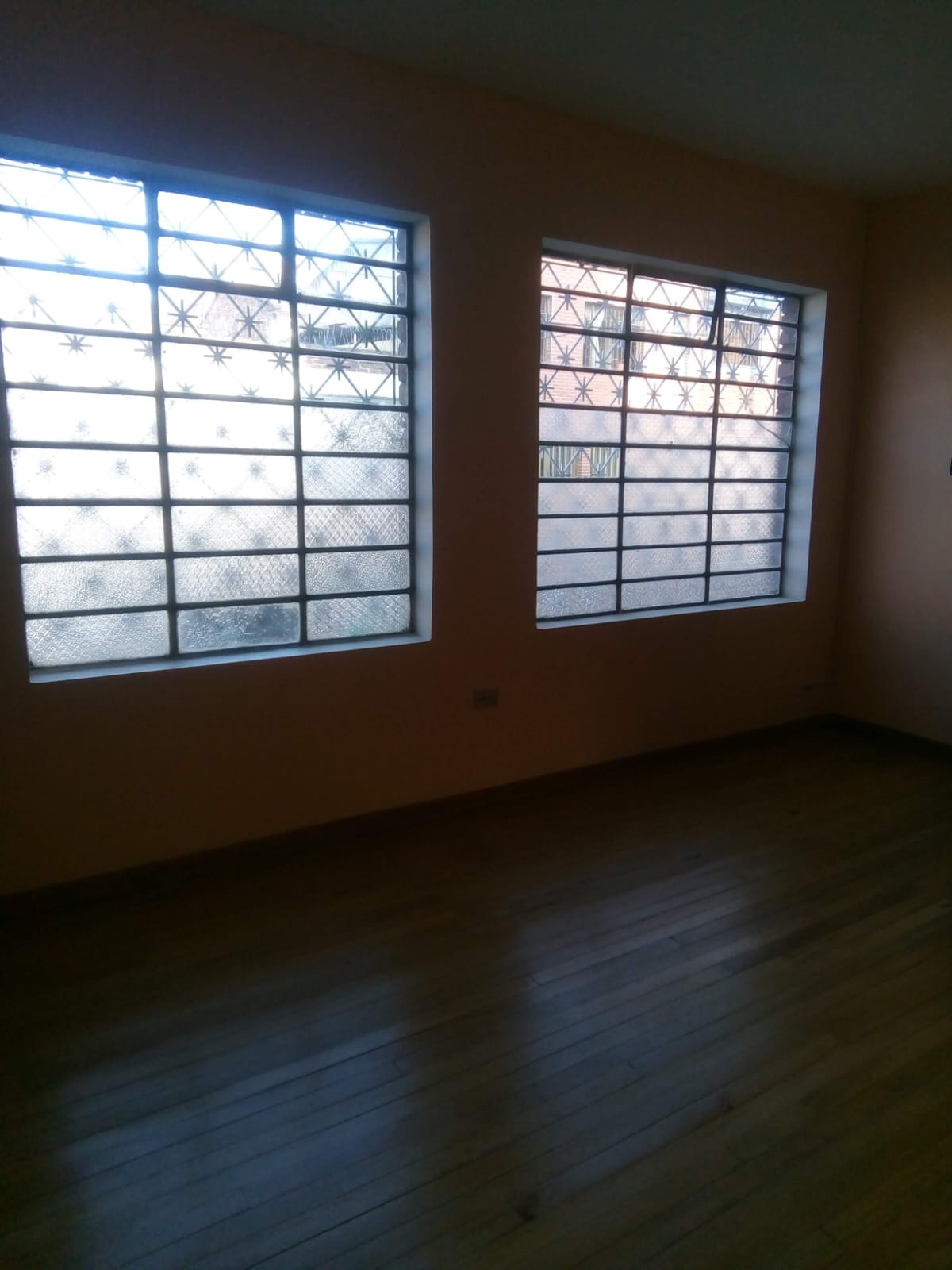 Casa en venta en Samper Mendoza, Bogotá · foto 8 de 11